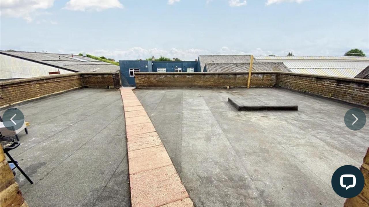4 Bedroom Property Which Sleeps 8 Very Close To The Harry Potter Studio And Watford Junction Exterior photo